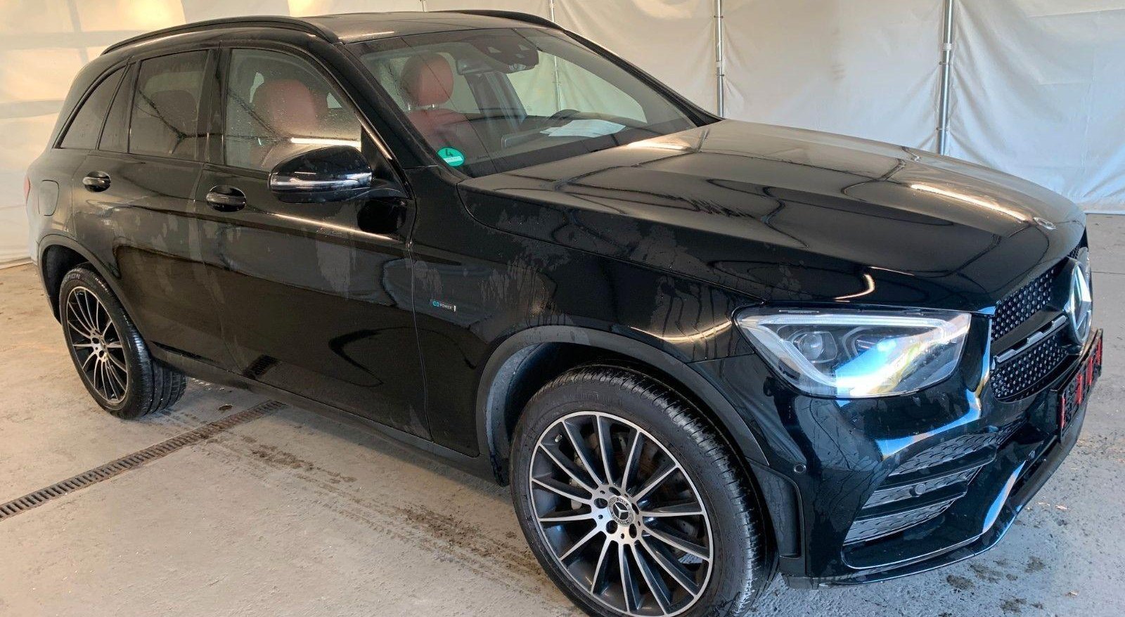 Mercedes-Benz GLC AMG Line 2