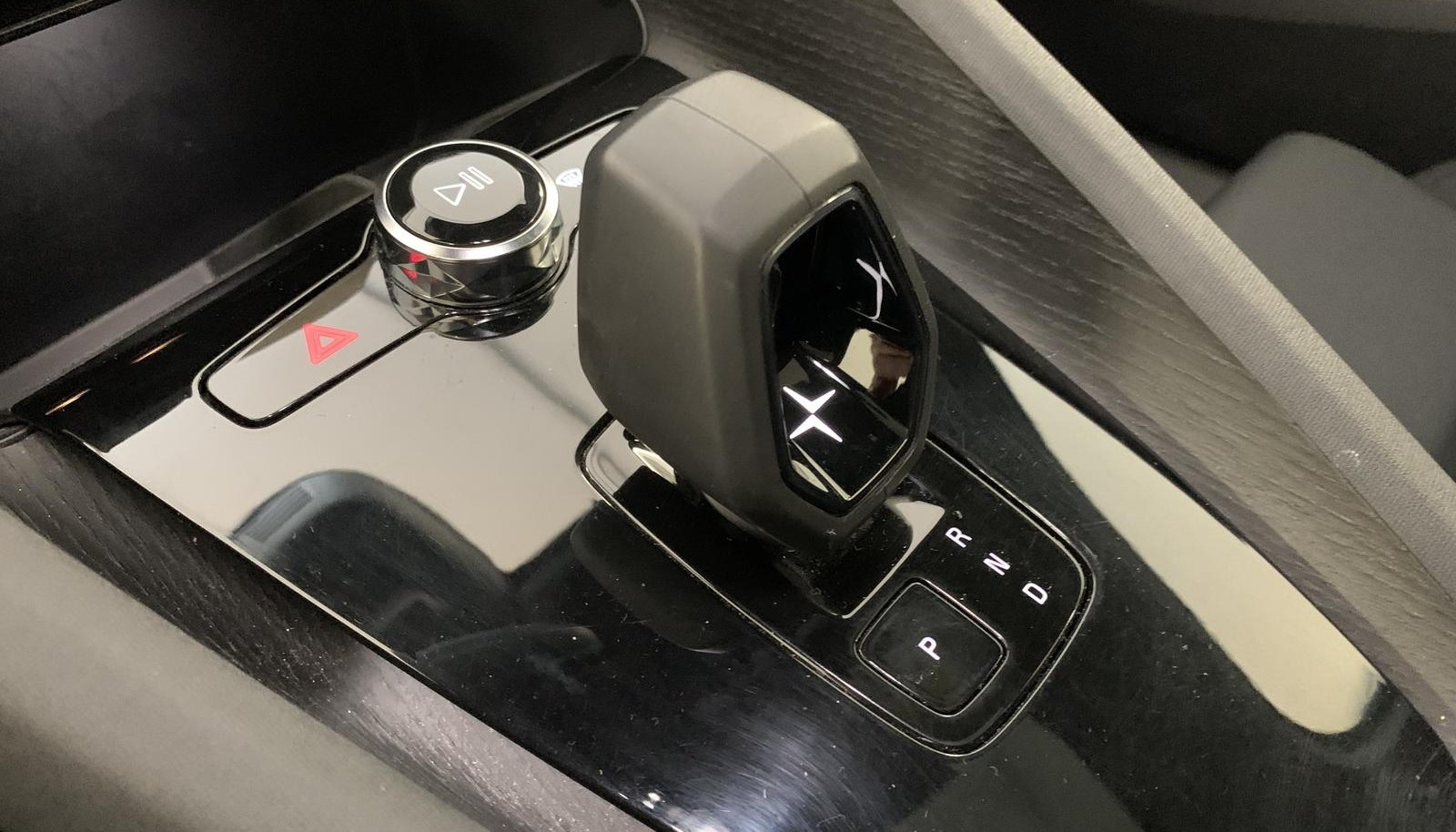 Polestar 2 Long Range Single 12