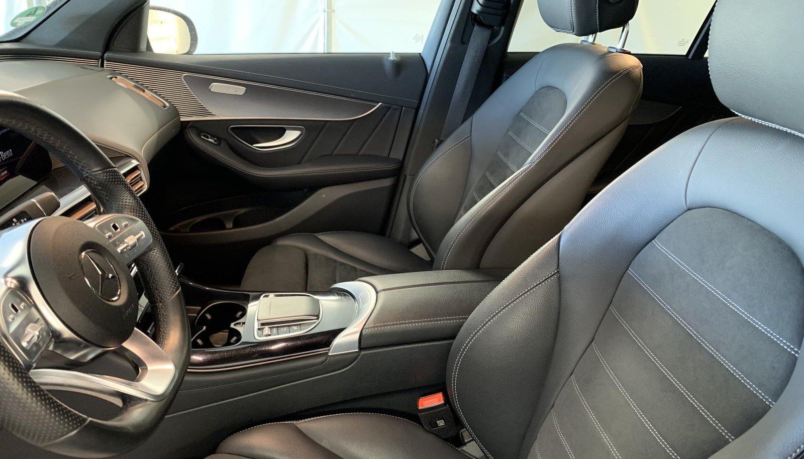 Mercedes-Benz EQC AMG Line 11