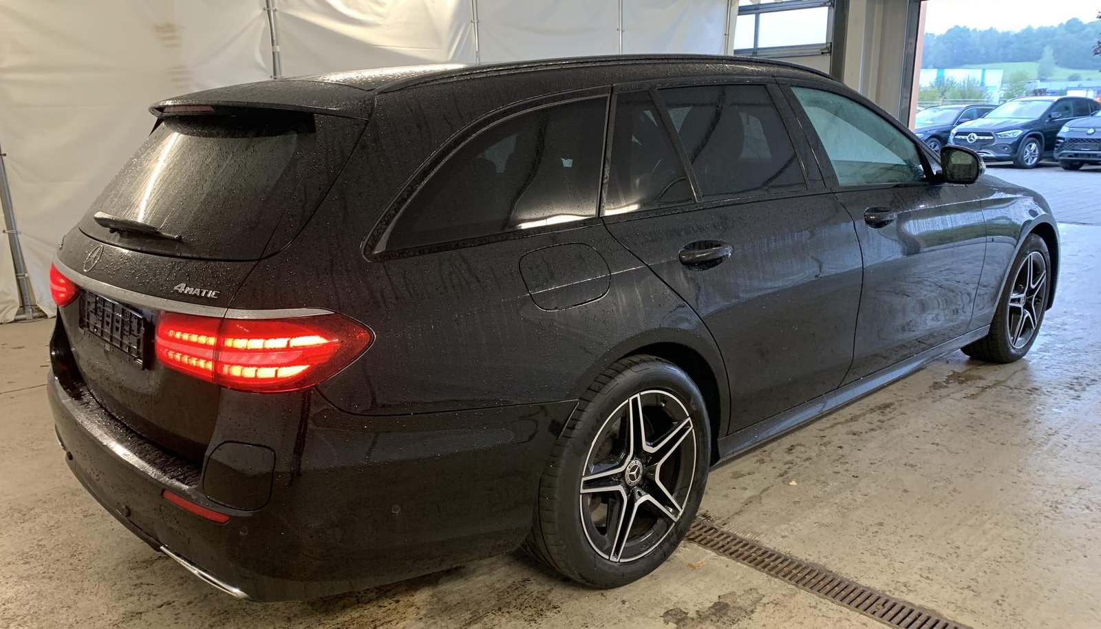 Mercedes-Benz E AMG LINE 6