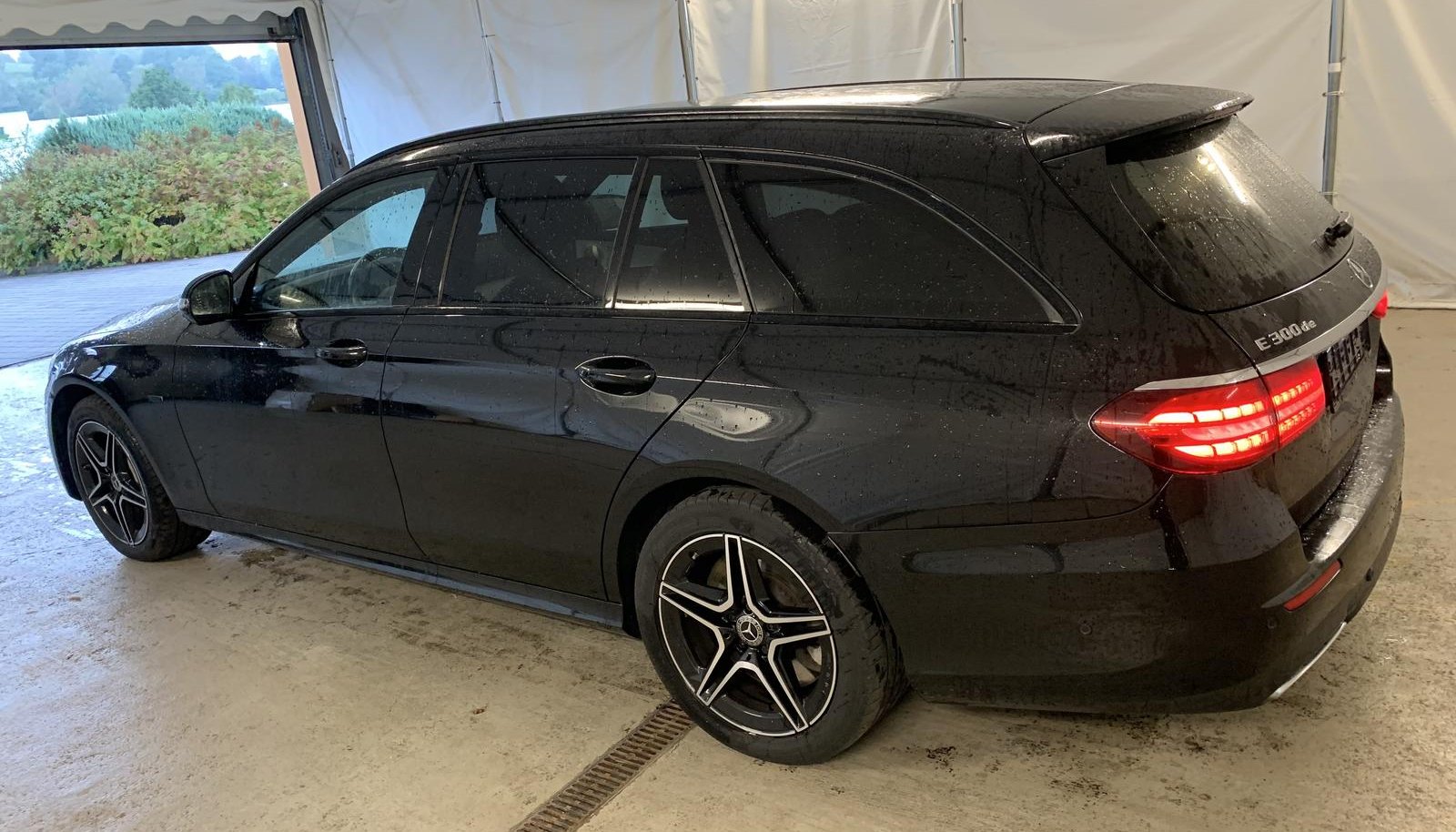 Mercedes-Benz E AMG LINE 9