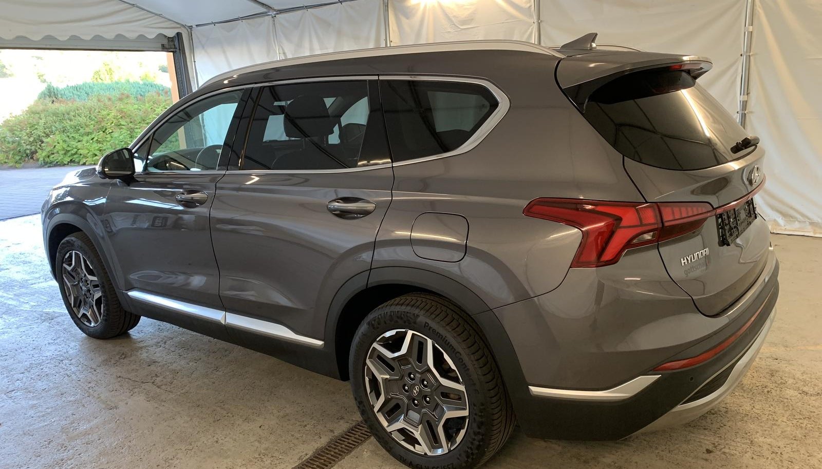 Hyundai Santa Prime 8