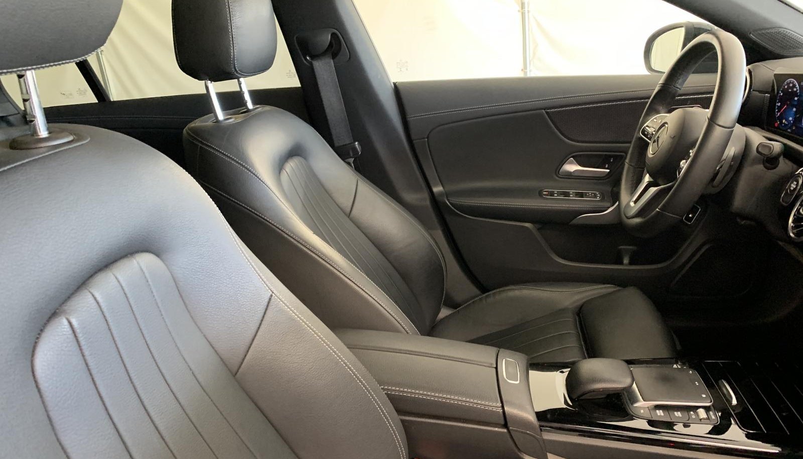 Mercedes-Benz CLA Progressive 3