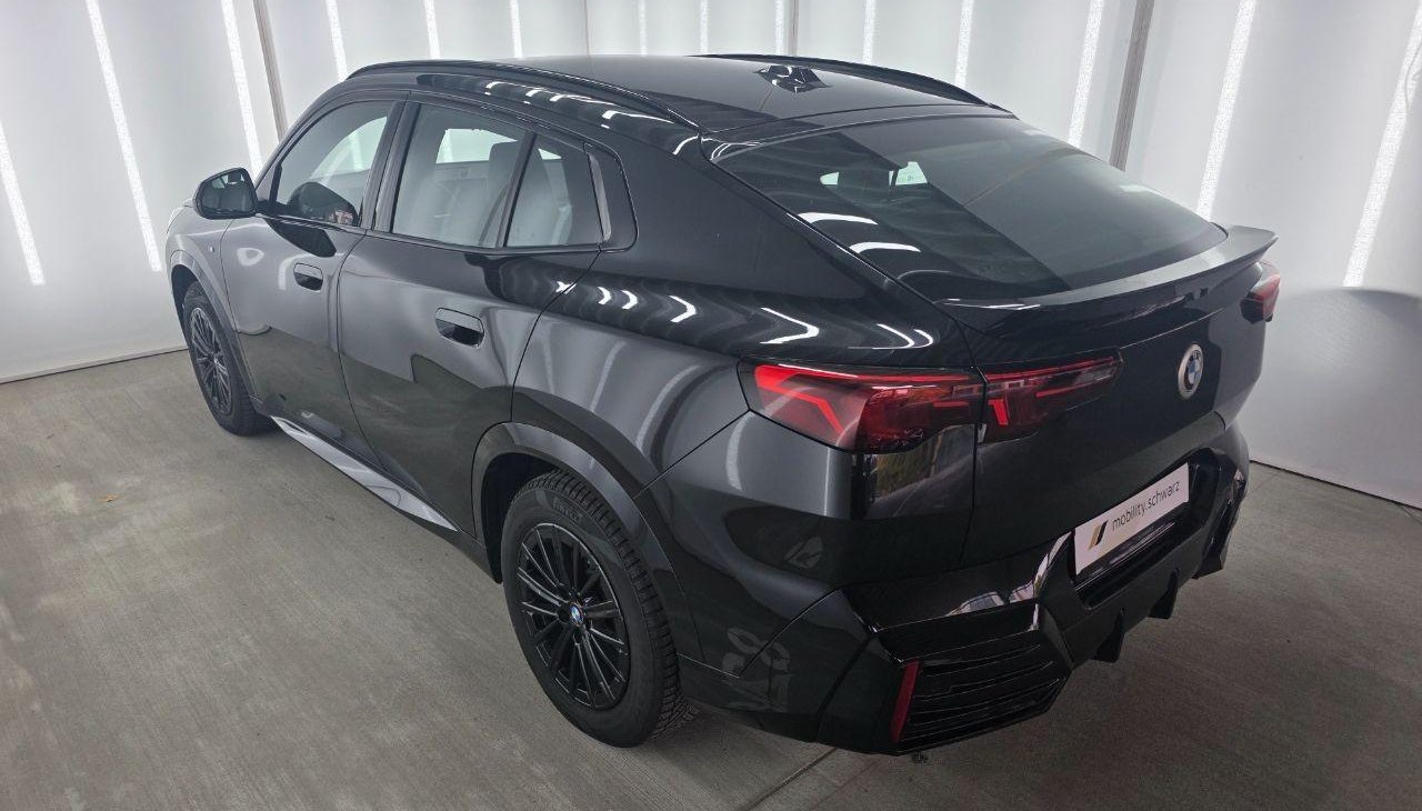 BMW X2 20 d xDrive M Sport 4