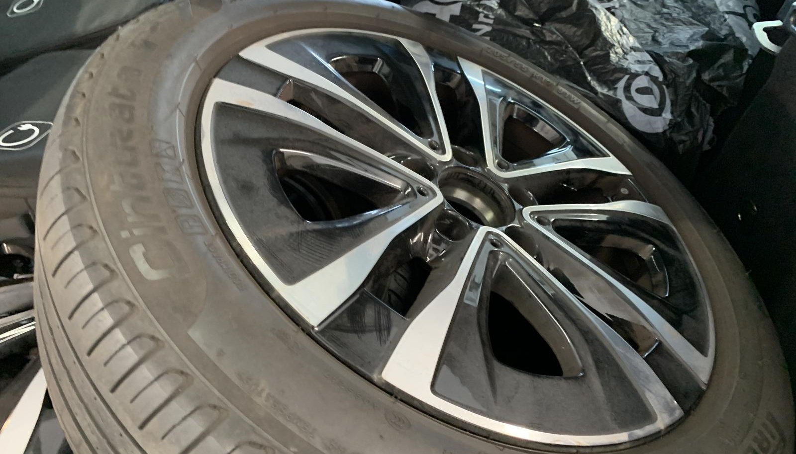 Mercedes-Benz A A 250 e 5