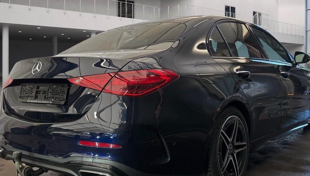 Mercedes-Benz C AMG Line 2