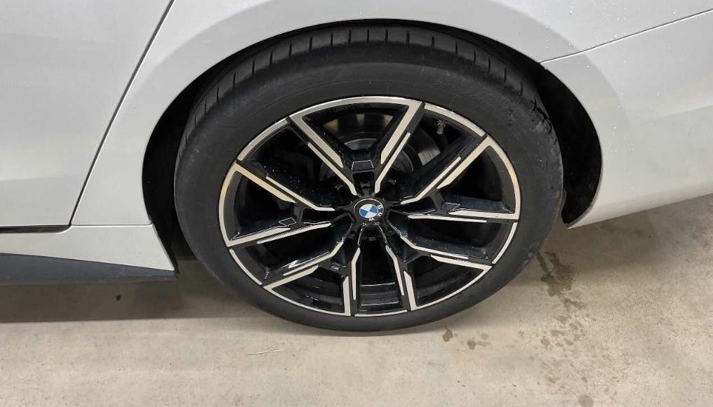 BMW 4 M Sport 3