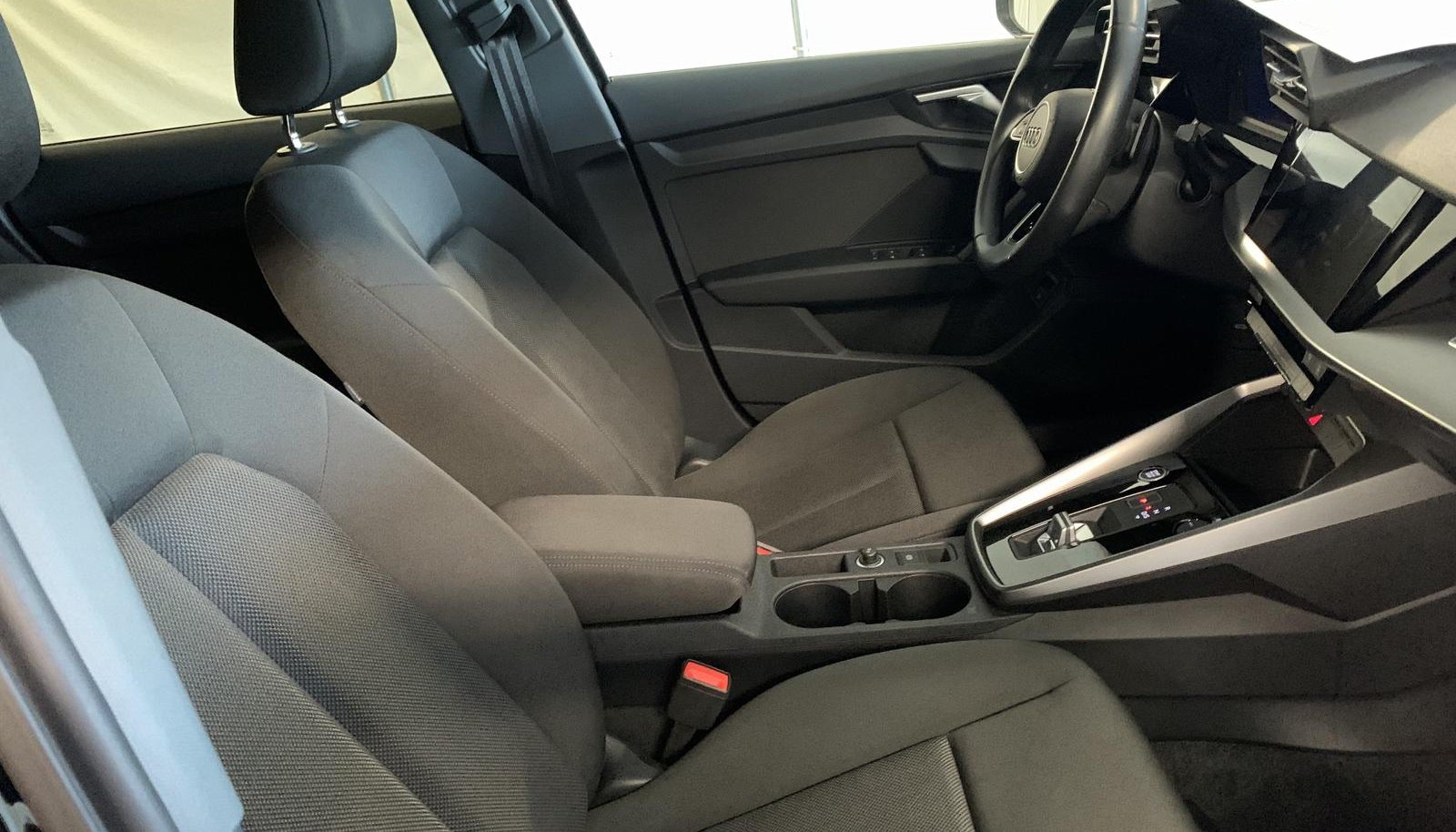 Audi A3 Sportback 40e NAVI+/VIRTUAL/UNFALLFREI 4
