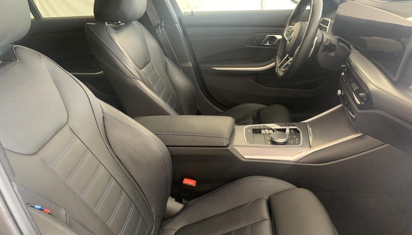 BMW 3 M Sport Pro 3