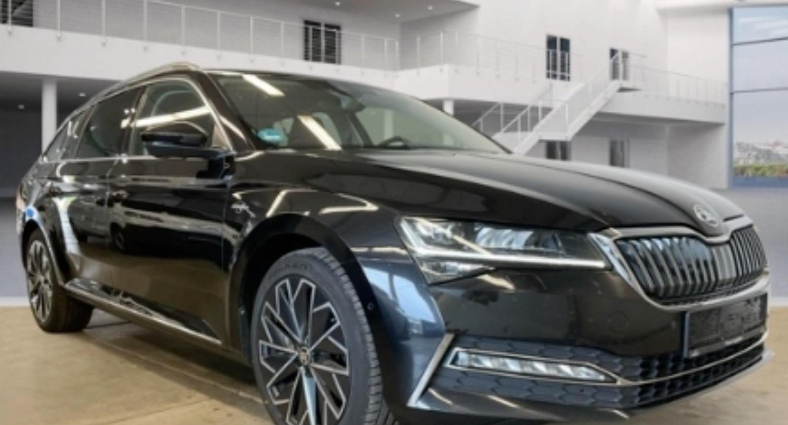 Skoda Superb L&K 10