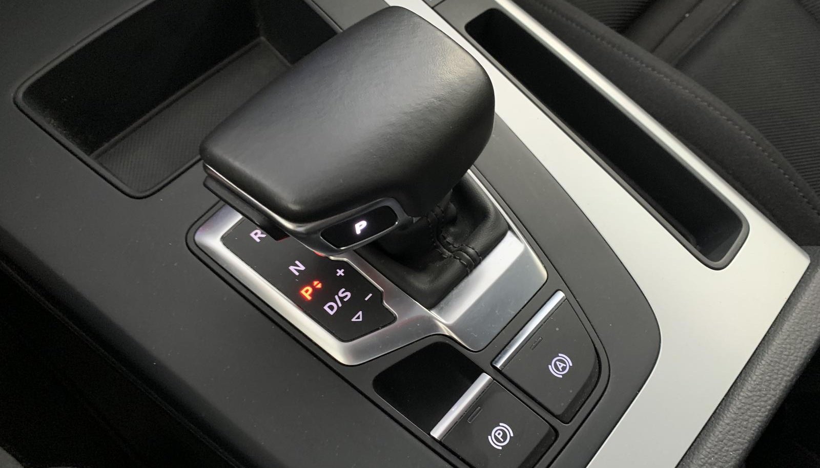 Audi Q5 50e quattro Sport MATRIX/VIRTUAL/KAM/AHK 12