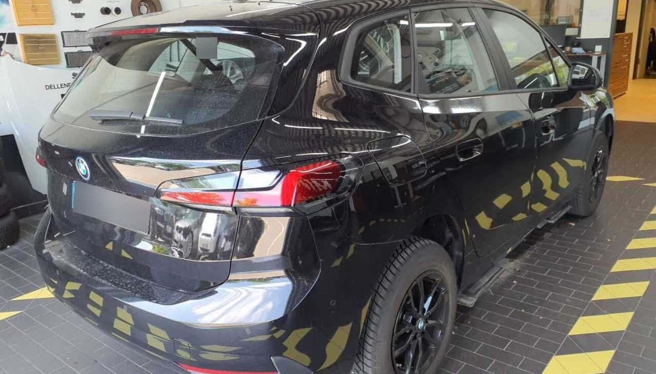 BMW 2 225 e xDrive 7