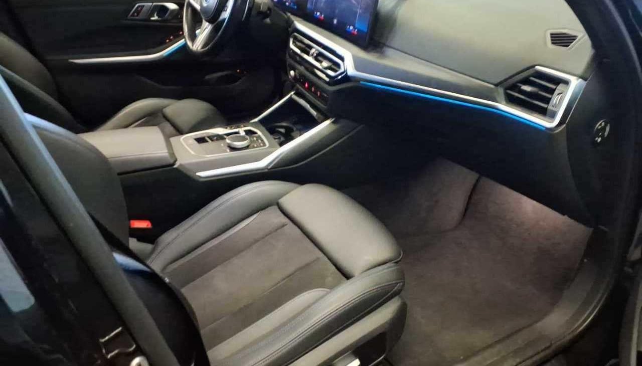 BMW 3 330 e xDrive M Sport 12