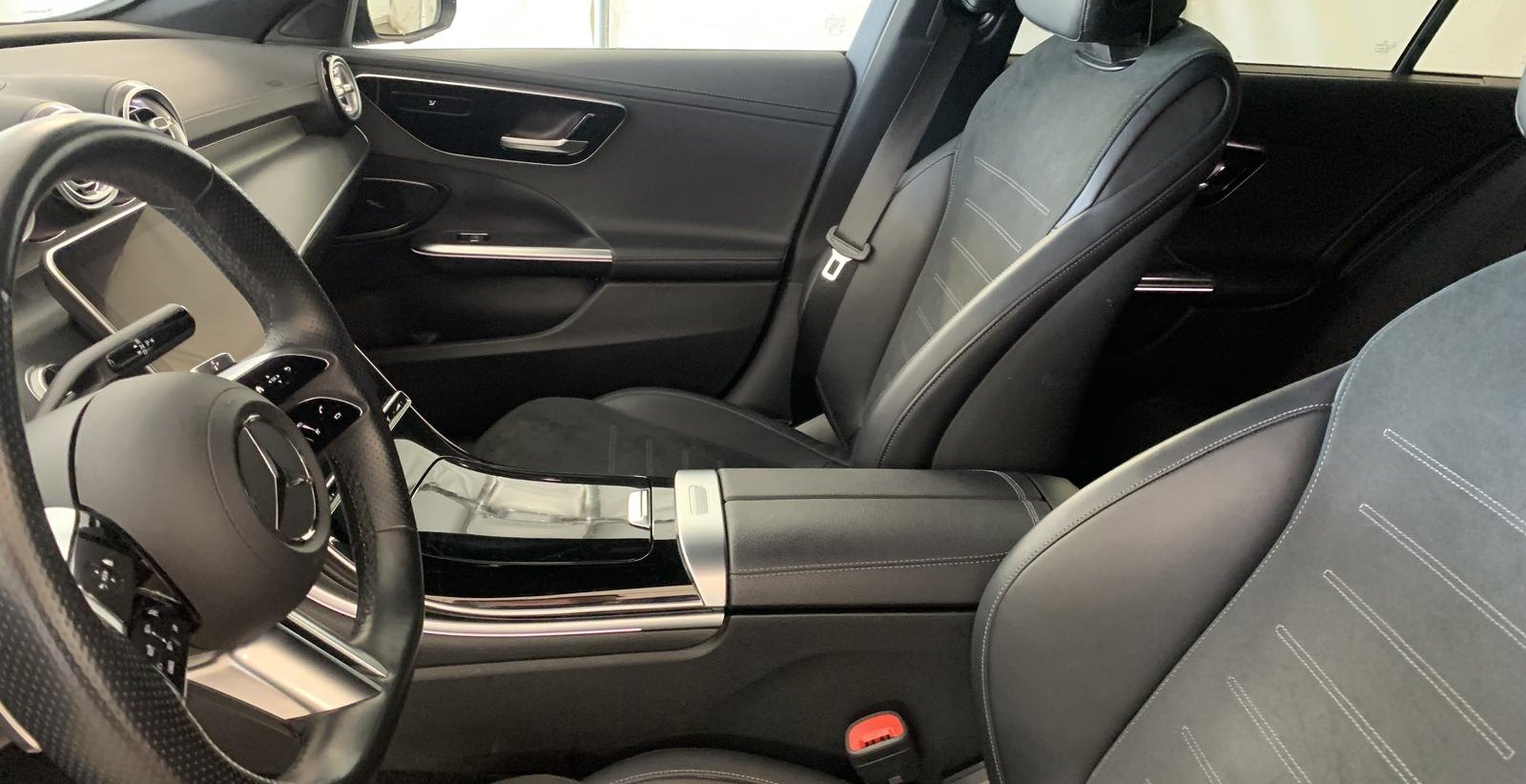 Mercedes-Benz C AMG Line 11