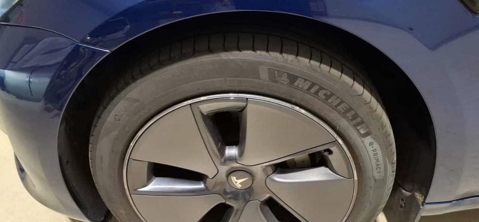 Tesla Model 3 Long Range Dual AWD 5