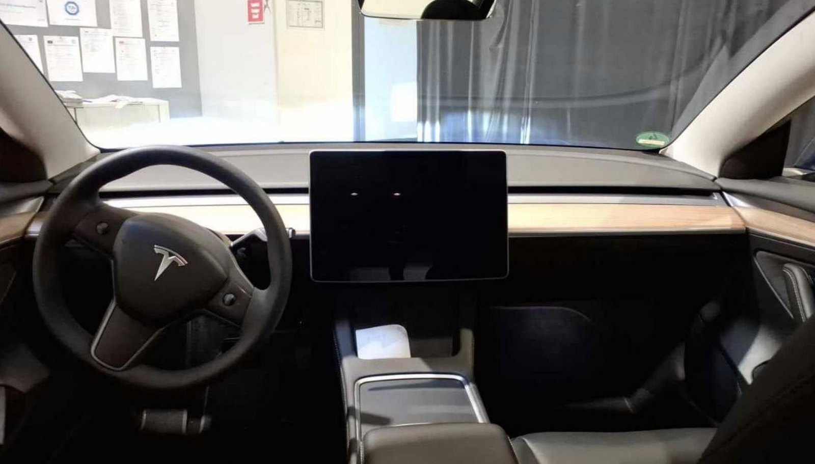 Tesla Model 3 Long Range Dual AWD 7