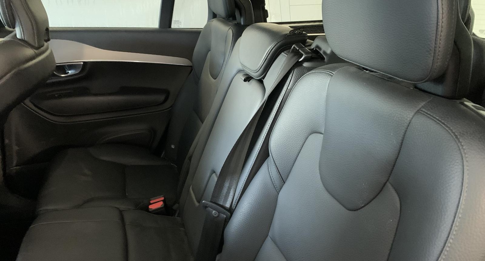 Volvo XC90 T8 Core Recharge AWD 8