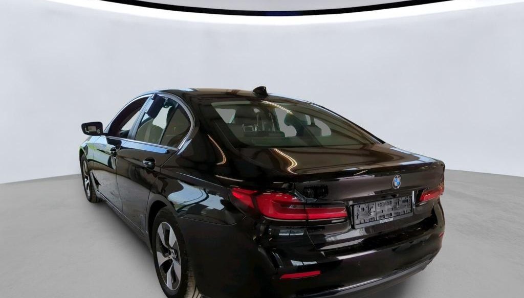BMW 5 520 Lim i 3