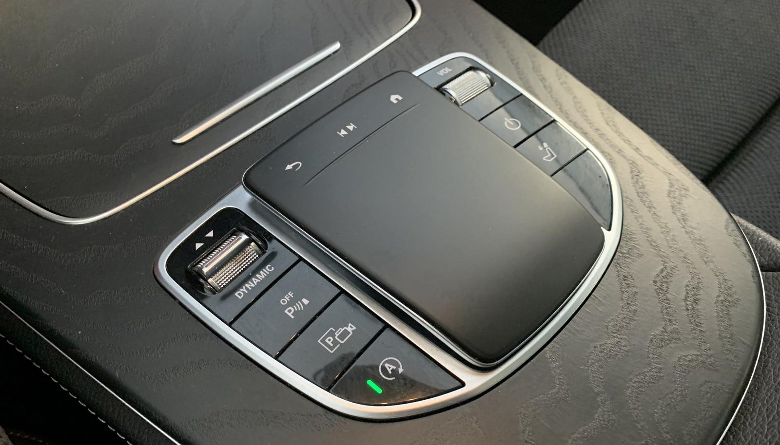 Mercedes-Benz E Avantgarde 11