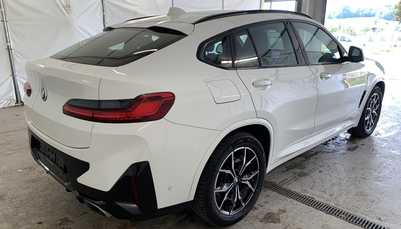 BMW X4 M Sport 4