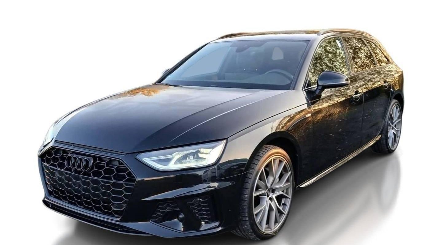Audi A4 S-Line Ext.