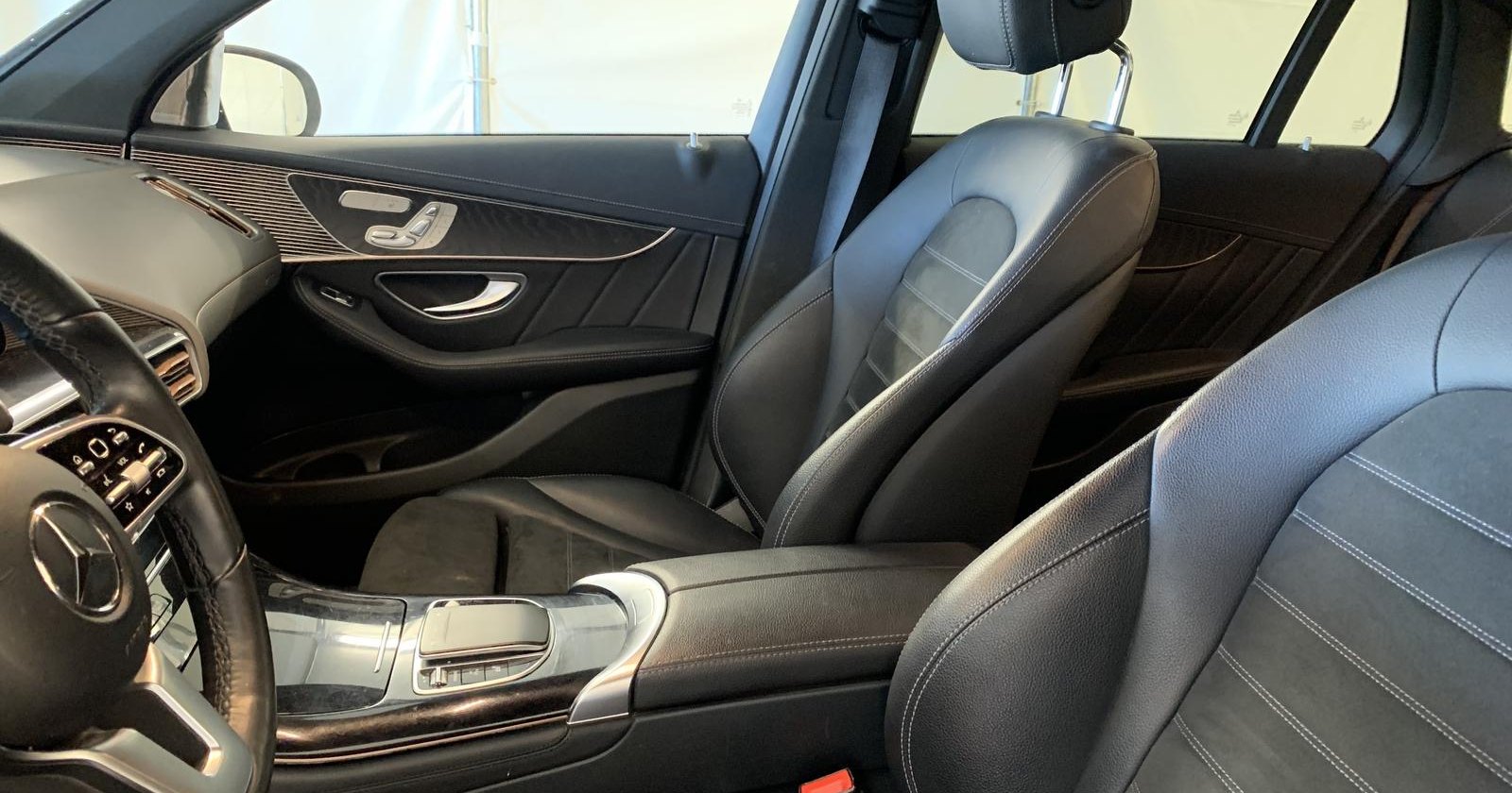 Mercedes-Benz EQC AMG Line 12