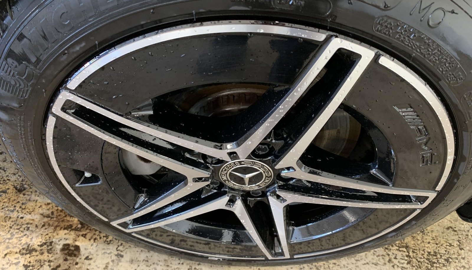 Mercedes-Benz C AMG Line 7