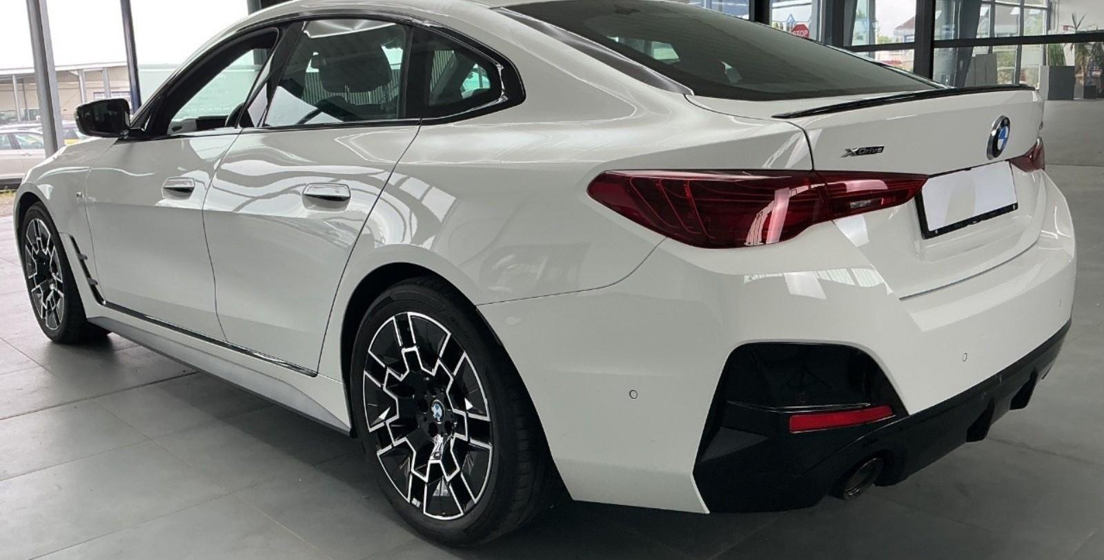 BMW 4 M Sport Pro 3