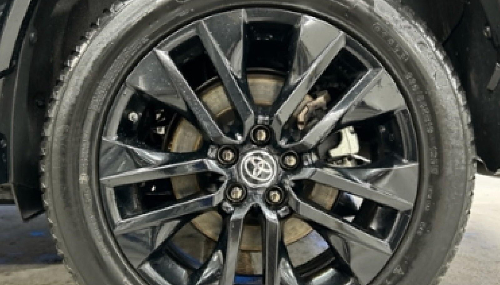 Toyota RAV Style 5