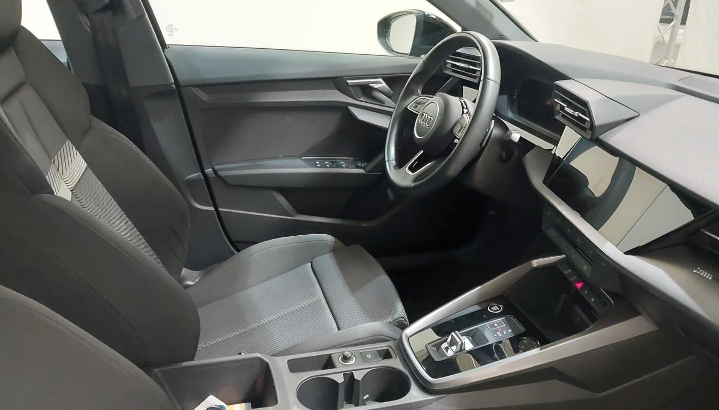 Audi A3 35 TDI basis 10