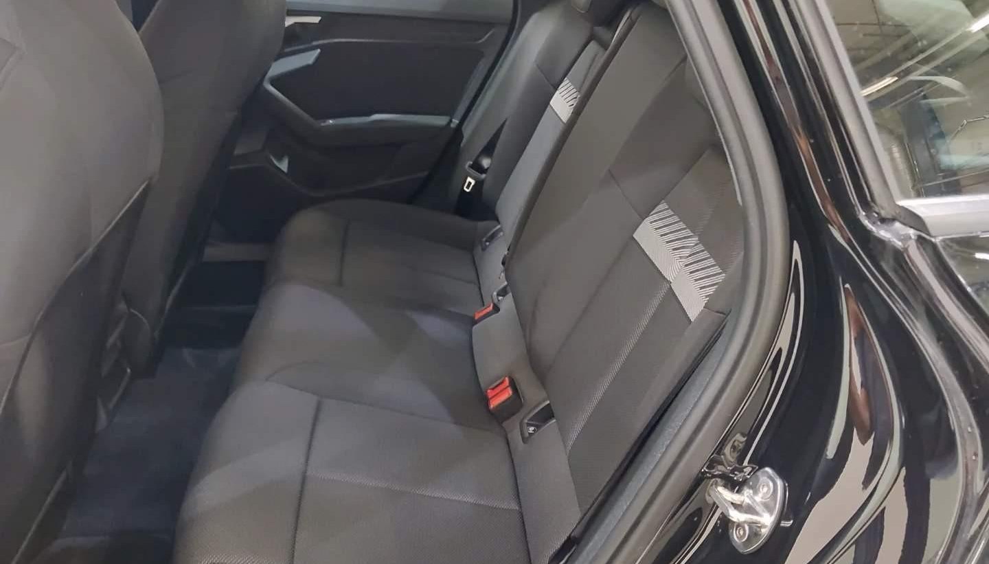 Audi A3 35 TDI basis 9