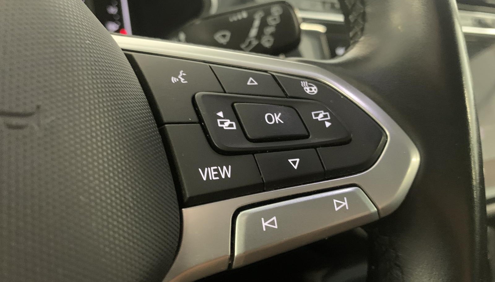 Volkswagen Tiguan Allspace Elegance 4Motion 12