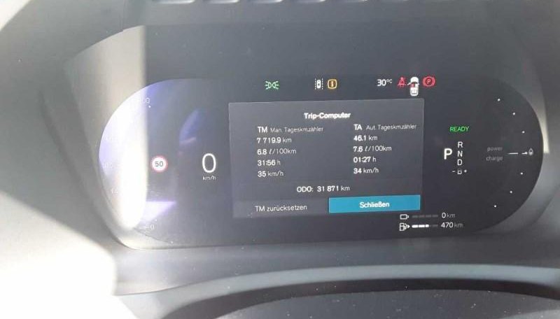 Volvo XC90 Core Recharge Plug-In Hybrid AWD 10