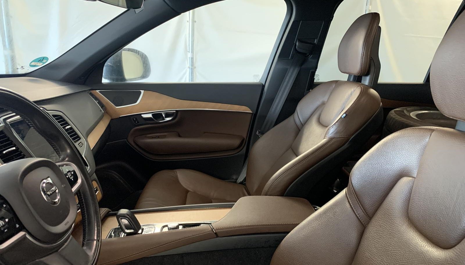 Volvo XC90 Inscription Expression Recharge Plug-In Hybrid AWD 8