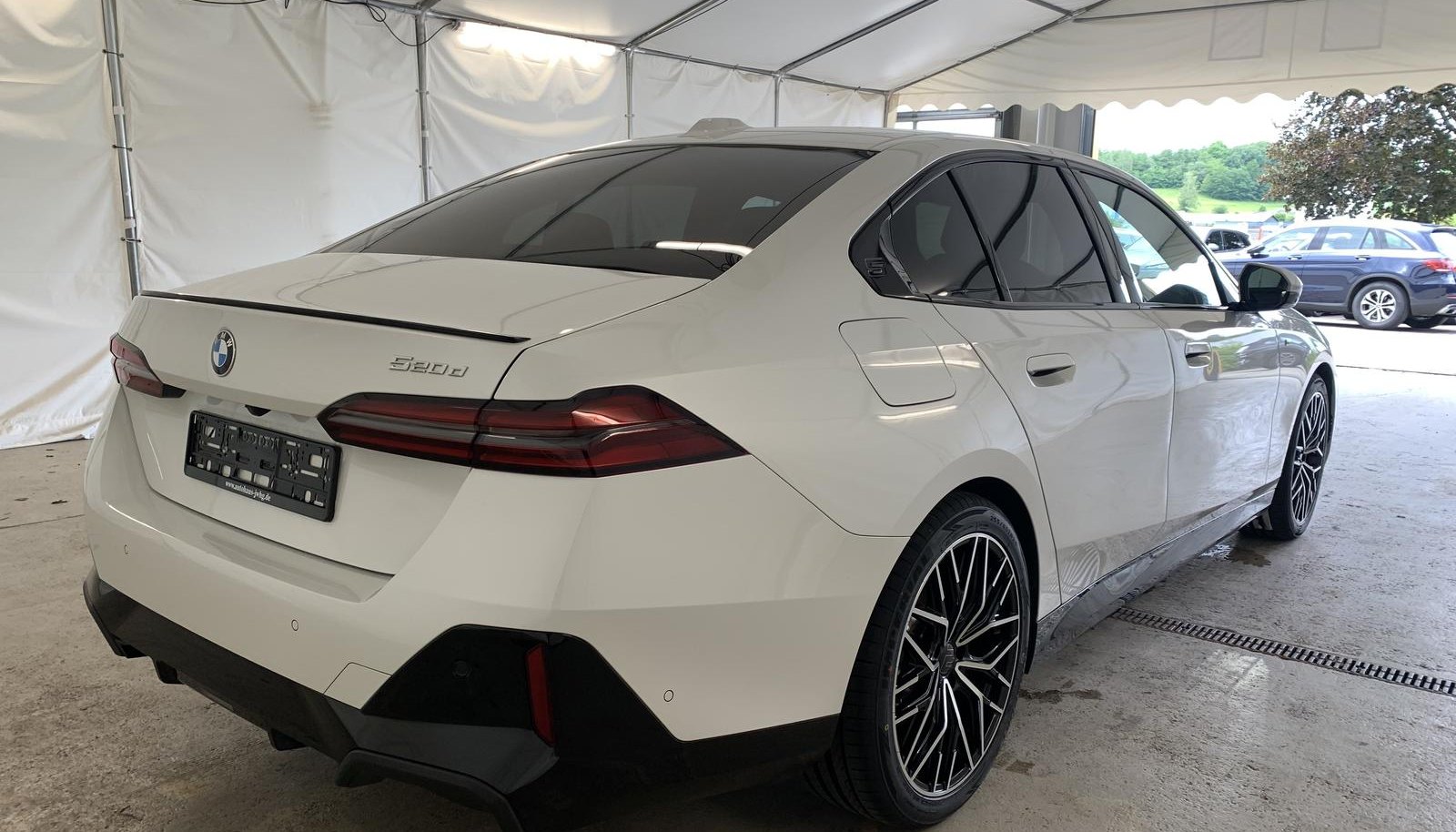 BMW 5 M Sport Pro 3