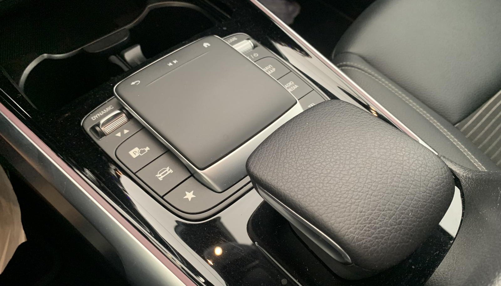 Mercedes-Benz EQB Progressive 12