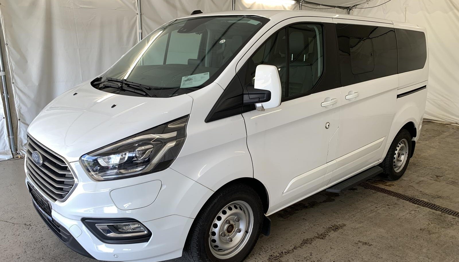 Ford Tourneo Titanium
