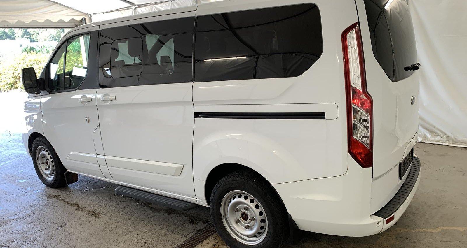 Ford Tourneo Titanium 6