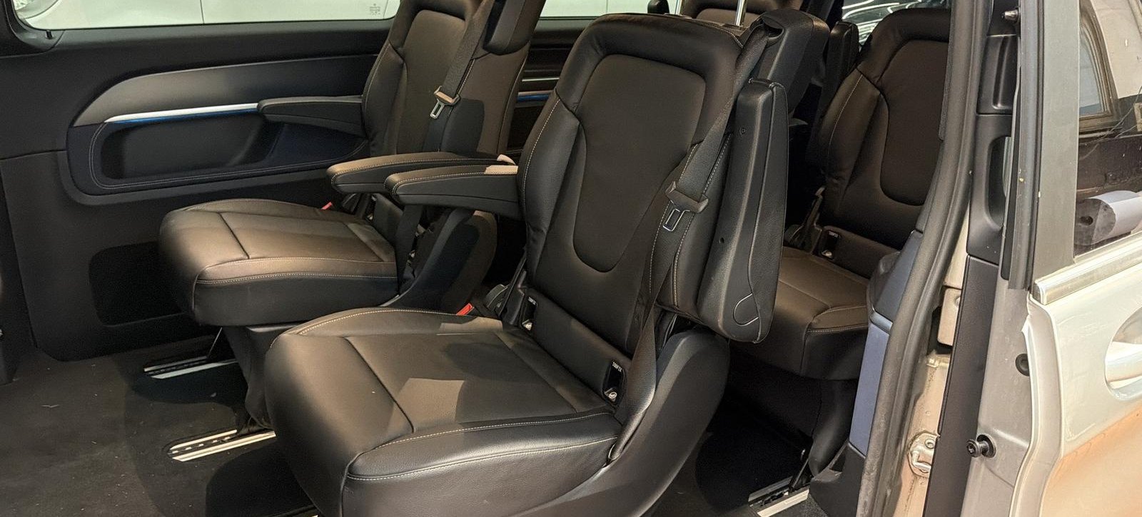 Mercedes-Benz EQV Avantgarde Advanced 6