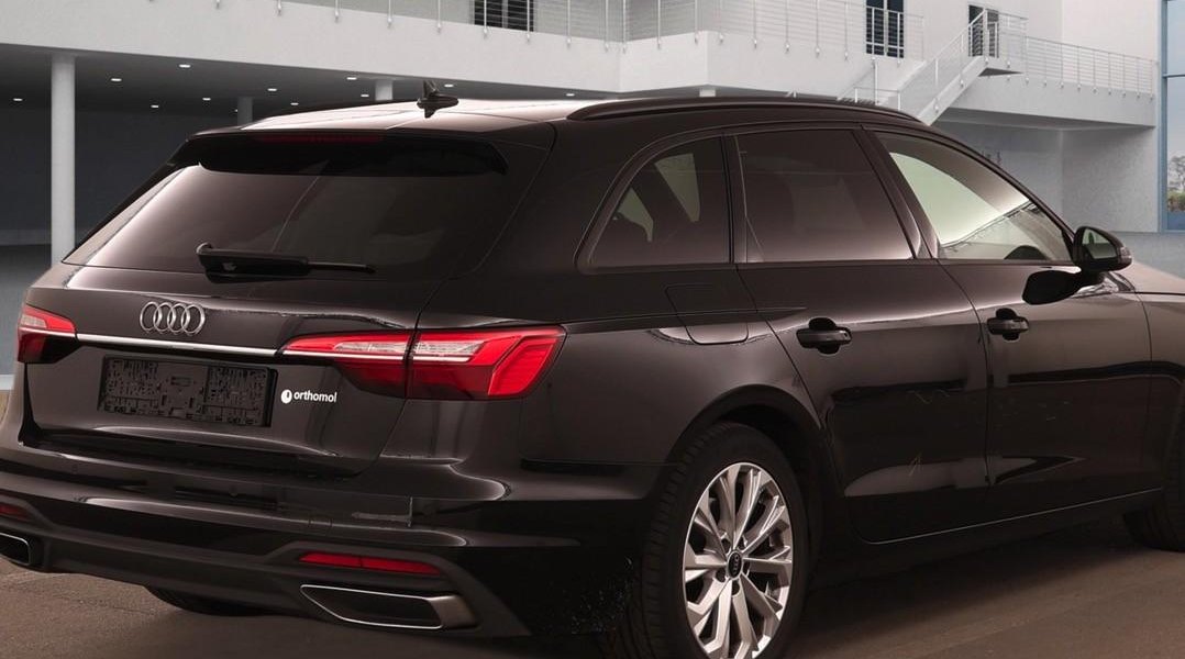 Audi A4 S-Line 2