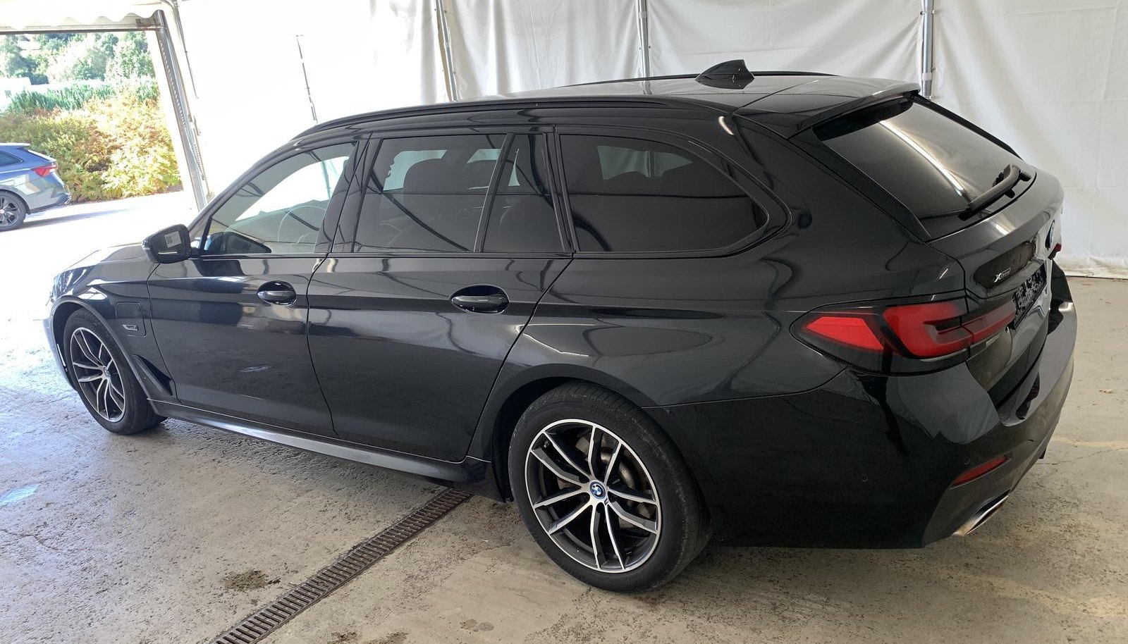 BMW 5 M Sport xDrive 8