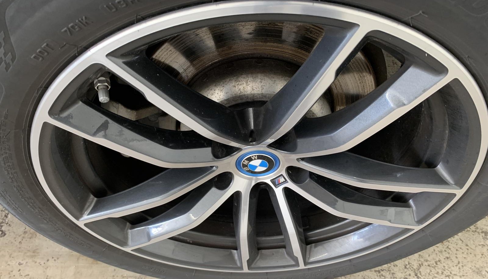 BMW 5 M Sport xDrive 9