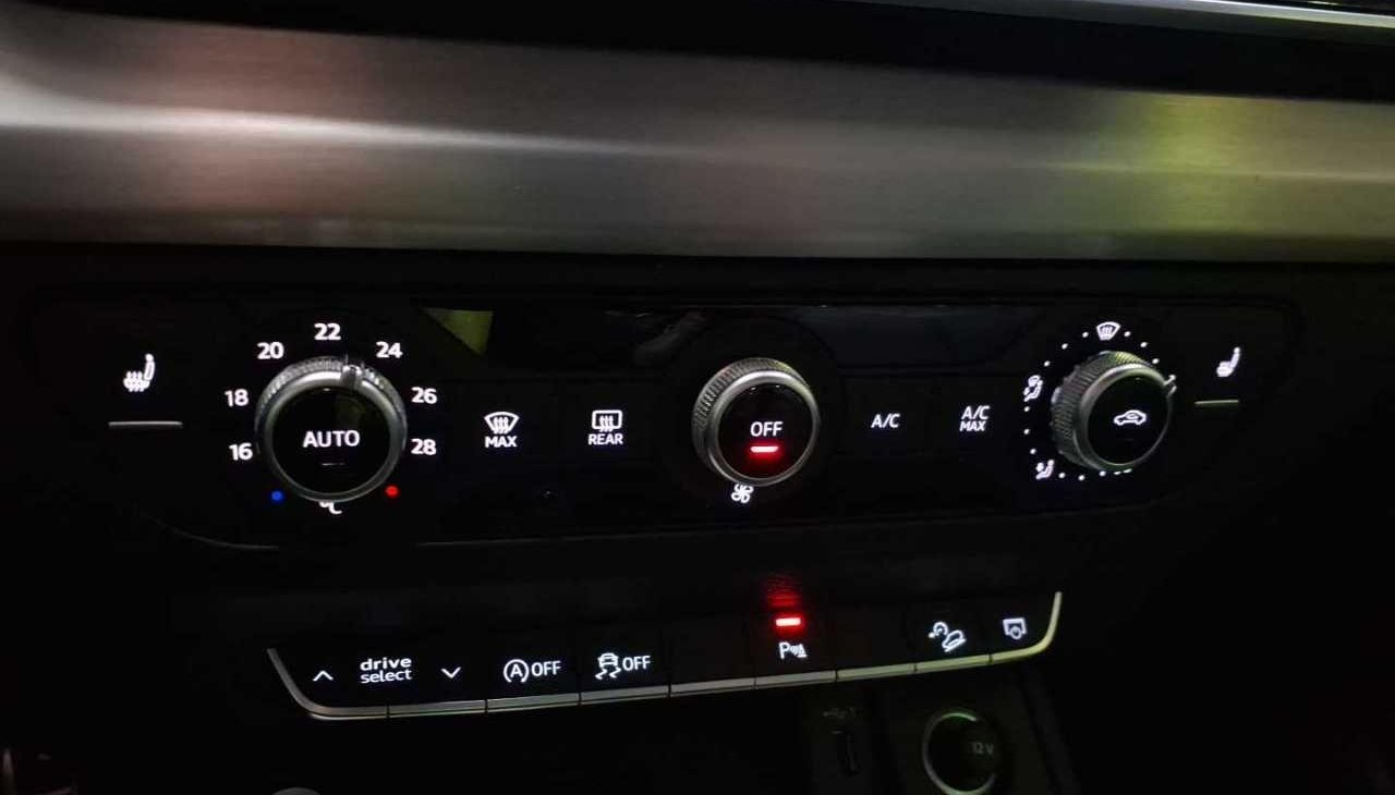 Audi Q5 S-Line Ext. 12