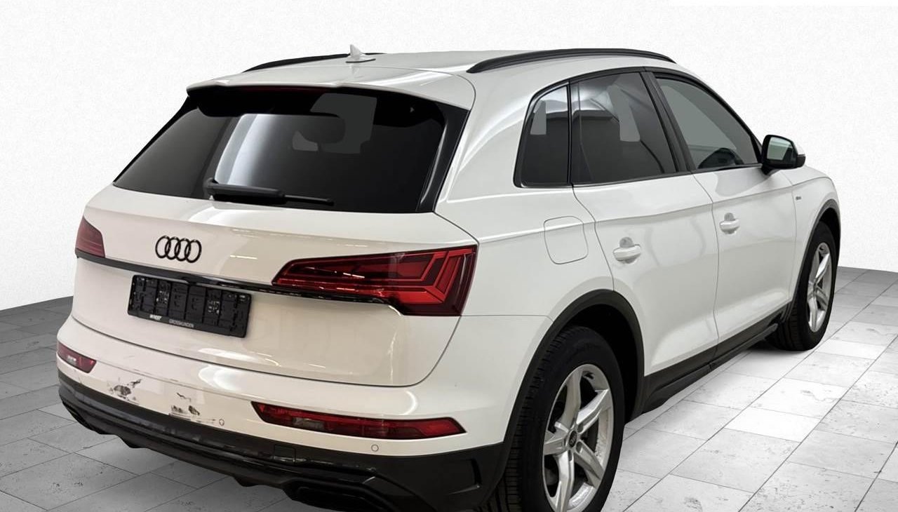 Audi Q5 S-Line Ext. 2