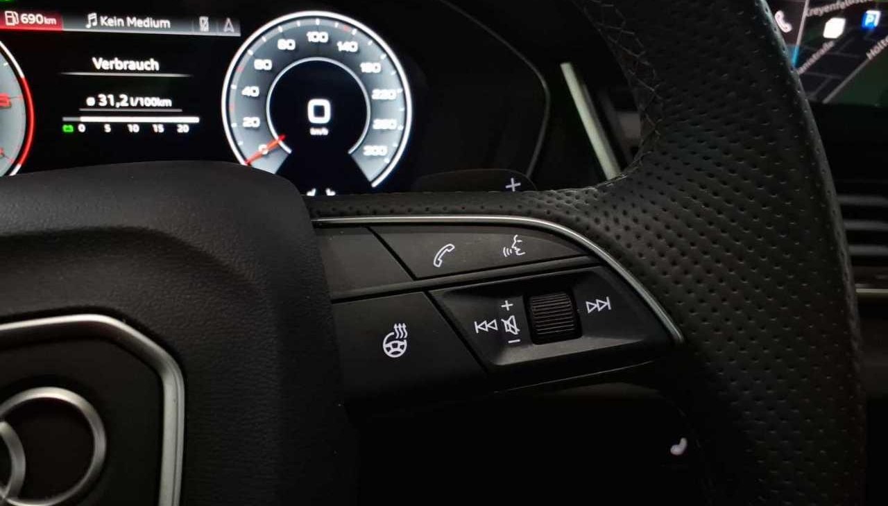 Audi Q5 S-Line Ext. 9