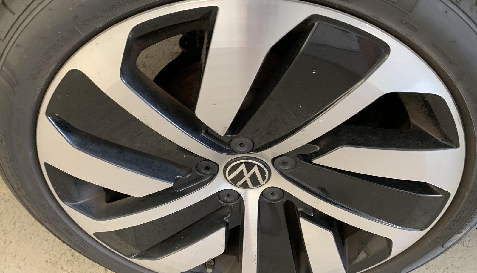 Volkswagen Arteon R-Line eHybrid 4