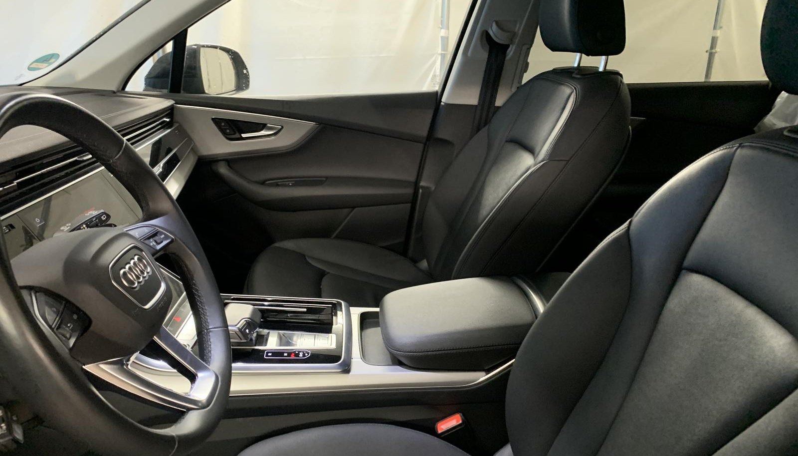 Audi Q7 10