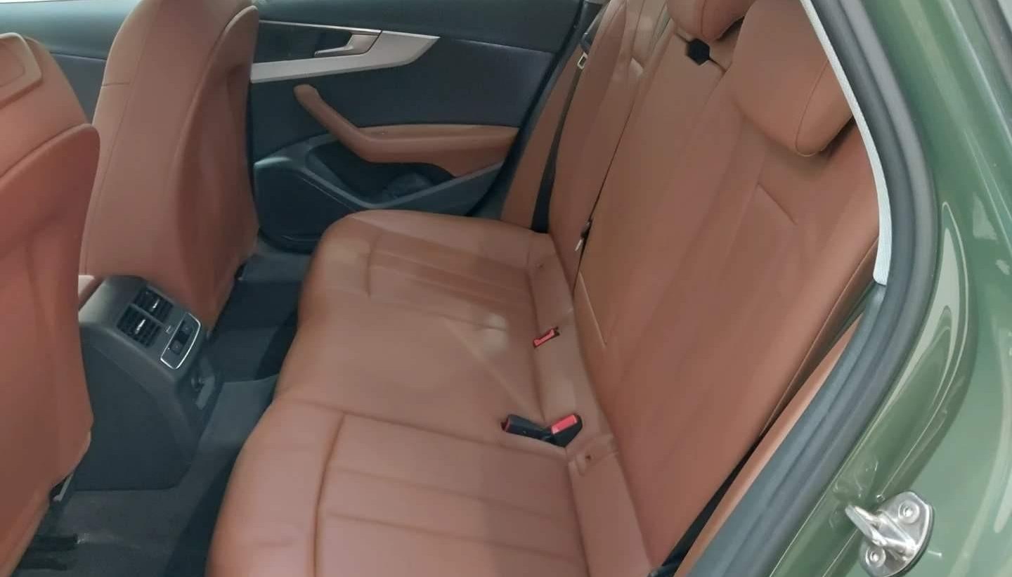 Audi A4 35 TDI basis 12