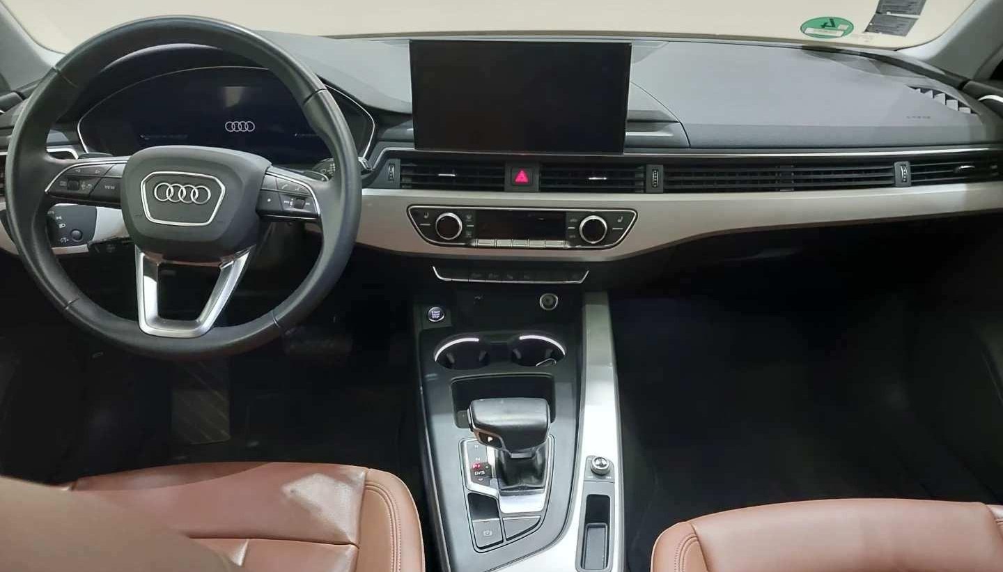Audi A4 35 TDI basis 3