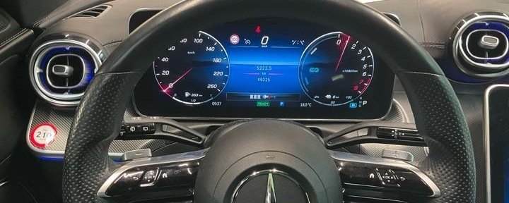 Mercedes-Benz C AMG Line 9